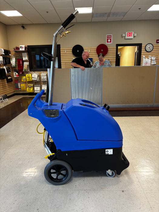 Clarke EX20, Carpet Extractor, 12.5 Gallon, 100 PSI, Cold Water, Single 3 Stage Vac Motor, 1 Year Warranty, Demo Unit